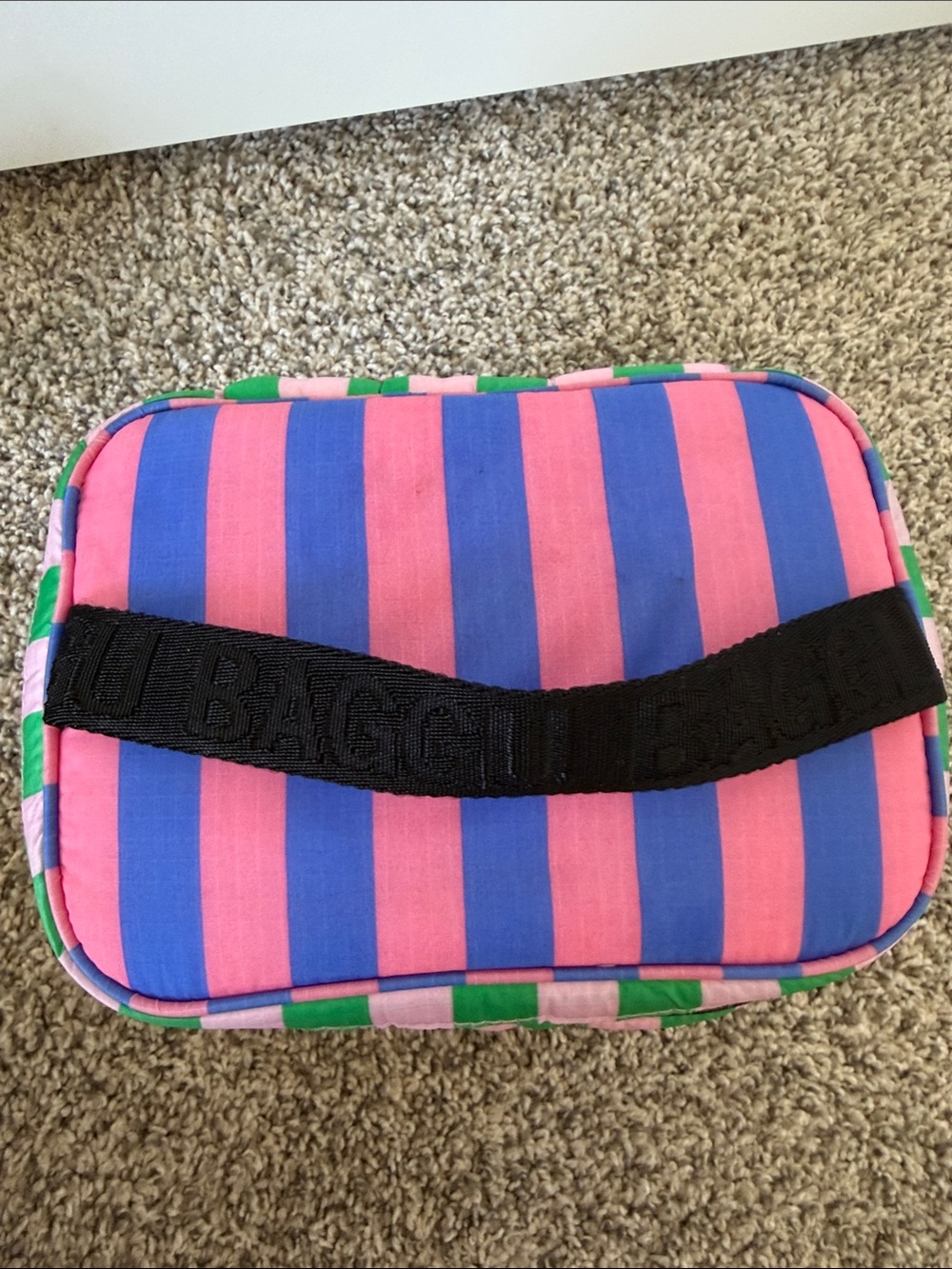 Baggu Puffy lunch bag - Picture 3 of 3